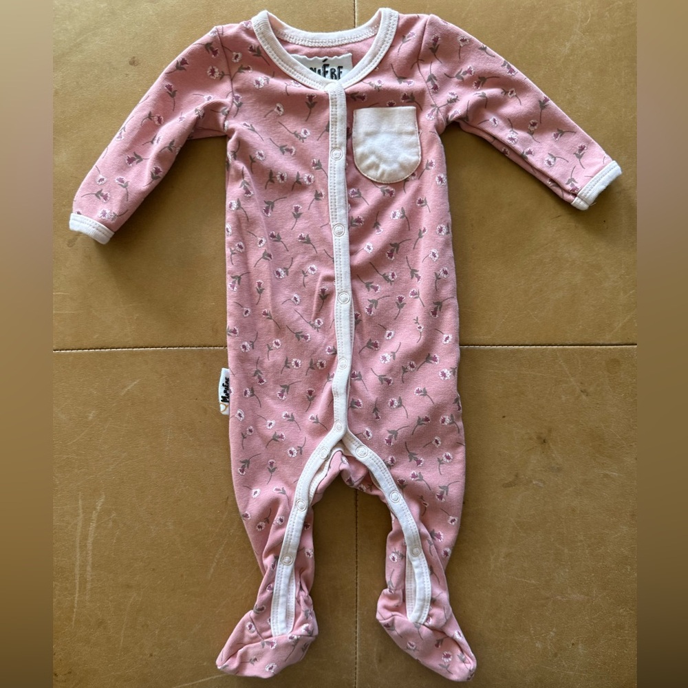 ❤️$10 FLASH SALE❤️Maniere Floral Footie